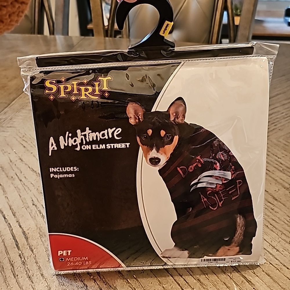 Nightmare on elm Street dog sweater size M NWT